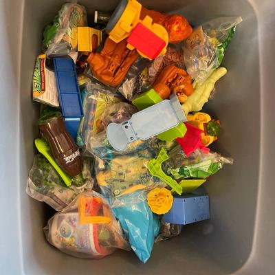 Kids meal toys with tote