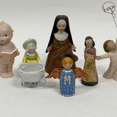 Figurine Lot 6 pieces Enesco Kewpie Doll Willow Tree etc