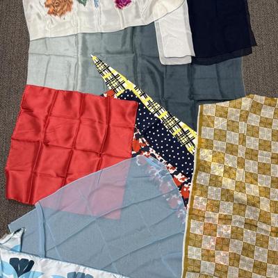 Vintage Scarf Lot - Vera Sally Gee Richard Allen Silk