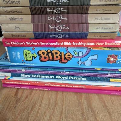 Family Times DVD's & Spiritual Books #10 (G)