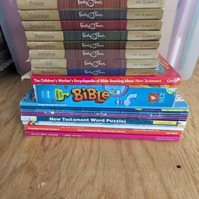 Family Times DVD's & Spiritual Books #10 (G)