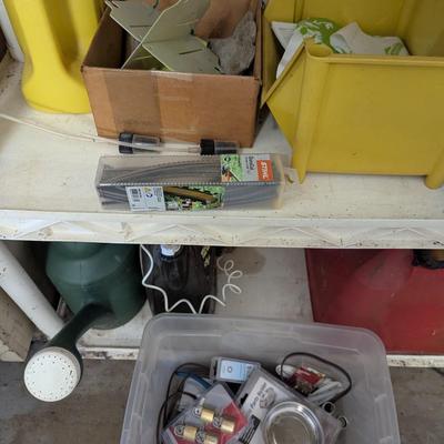 Car Supplies Bins & Tools Includes Plastic Shelf Corona Clippers (G)