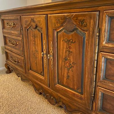 Drexel Heritage Dresser and Mirror Brittany Design