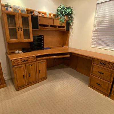 Complete Office Furniture Suite by Creative Ideas
