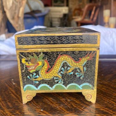 ANTIQUE OLD CHINESE PORCELAIN ENAMEL CLOISONNE DRAGON JEWELRY BRONZE BOX