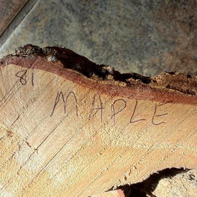 Maple Knothole Mirror (FE-HS)