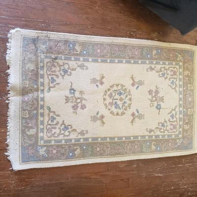 8.5' x 5.5' and 4' x 2.5' Cream with Blues Oriental Style Area Rugs (LR-KD)