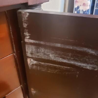 Vintage Chest of Drawers (B1-KD)