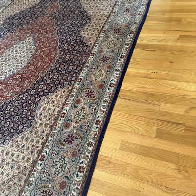 Stunning Tabriz Persian Area Rug, 6’9” x 10’1” (LR-HS)