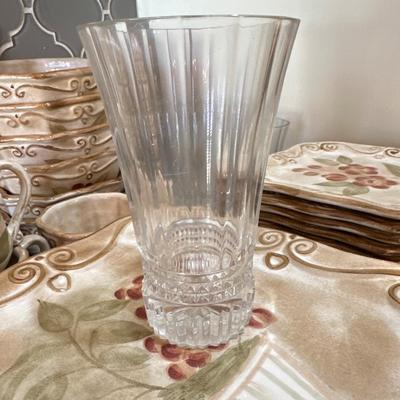 Whole Home Stoneware 37 pieces + 8 glasses