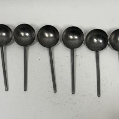 Set of 6 large Pewter Soup Spoons
