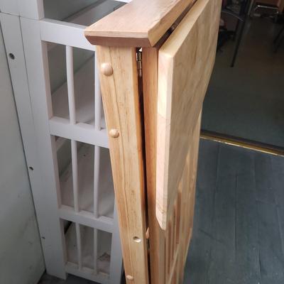 Two Collapsible Wooden Shelves (L-KD)
