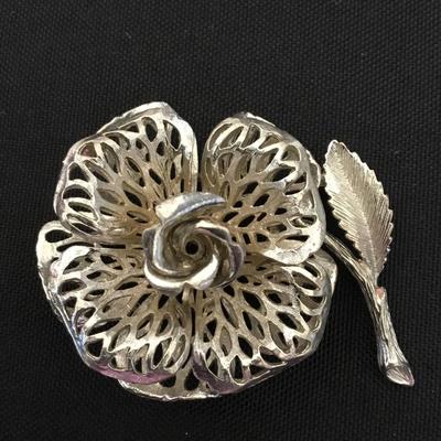 Signed Lisner 3 D rose brooch