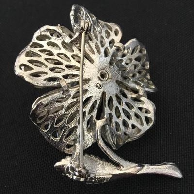 Signed Lisner 3 D rose brooch