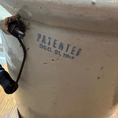 Redwing 5 gallon crock patent 1915