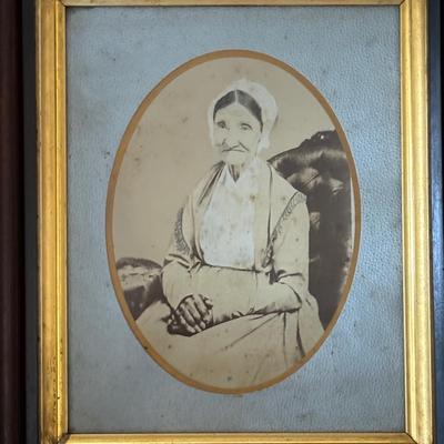 LOT 423: Beautiful Framed Antique Photos