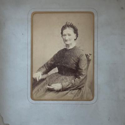 LOT 424: Antique Photos Beautifully Framed