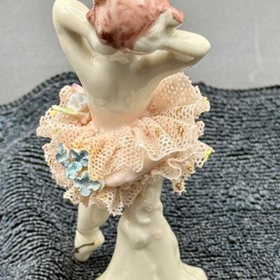 Vintage Dresden Lace Style Porcelain Lace Ballerina Figurine no maker marks