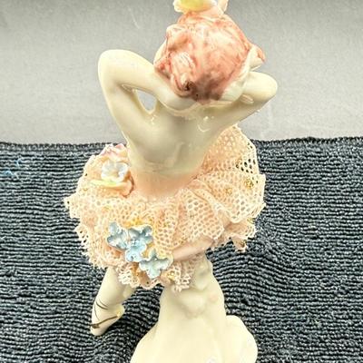 Vintage Dresden Lace Style Porcelain Lace Ballerina Figurine no maker marks