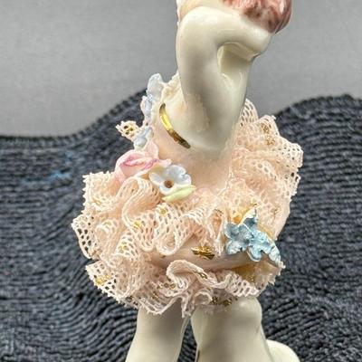 Vintage Dresden Lace Style Porcelain Lace Ballerina Figurine no maker marks