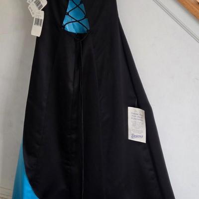 LOT 1B: Vintage Formal Gown; New with Tags