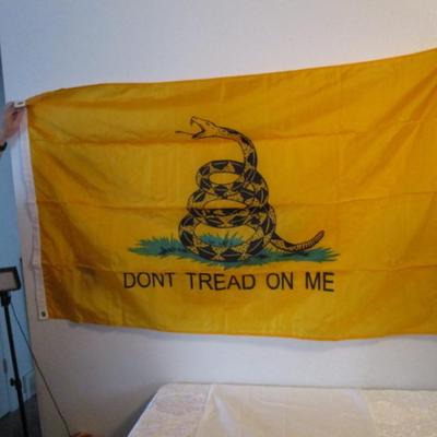 New in box Annin Gadsden Flag "Don't Tread on Me"