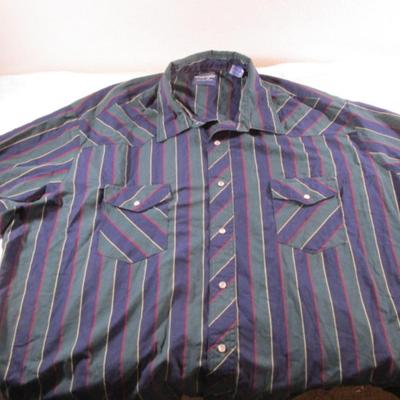 Like New Wrangler western shirt, snap-down, long sleeve
