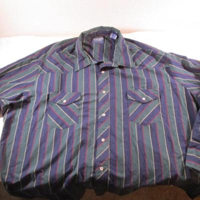 Like New Wrangler western shirt, snap-down, long sleeve