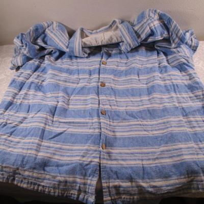 Like New KS Island sport shirt, button-up, short sleeve