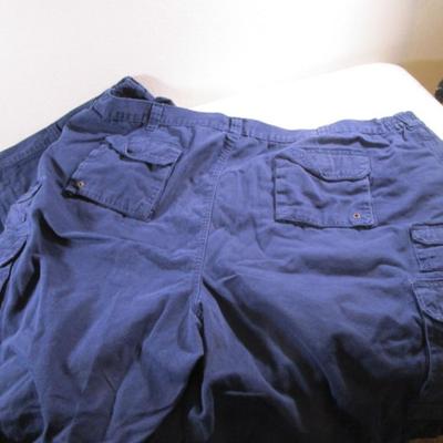 2 pr cargo shorts, navy blue, excellent condition