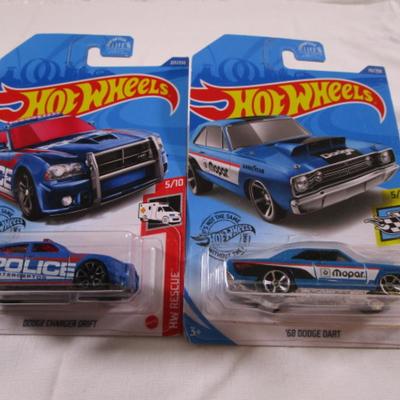 New in package, 2 Hot Wheels cars