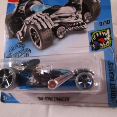 New in package, 2 Hot Wheels cars