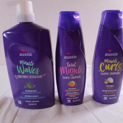 New bottles Aussie Shampoo & Conditioners