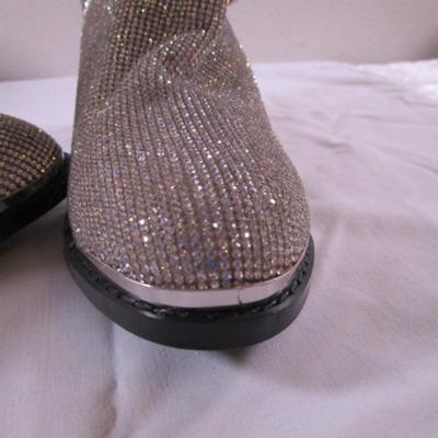 Looks new, Rhinestone women's boots