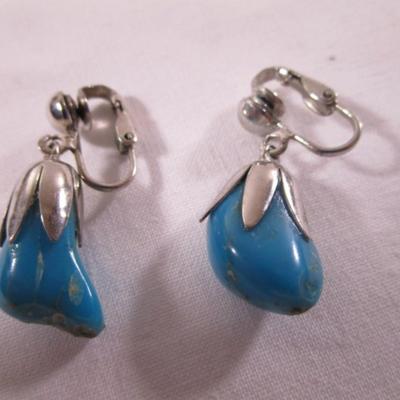 Turquoise clip earrings