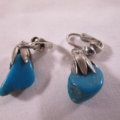 Turquoise clip earrings