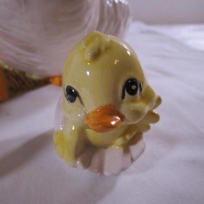 Ceramic duck with basket and bonnet, little duck & chicken & egg