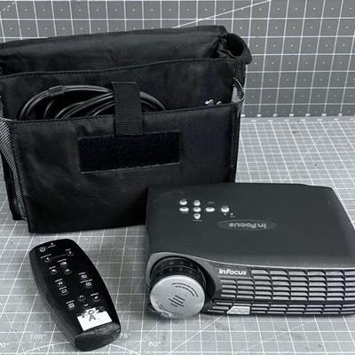 IN FOCUS Power Computer Projector 