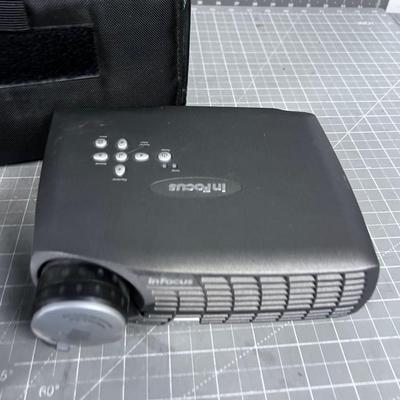 IN FOCUS Power Computer Projector 