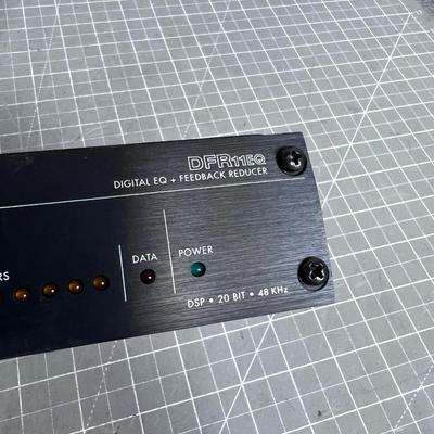 SHURE DFR 11 E Q  Feed Back Reducer