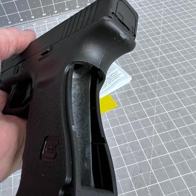 Glock CO2 Air Gun 