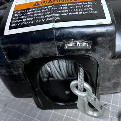 12 VOLT Pro Pull Heavy Duty Wench 