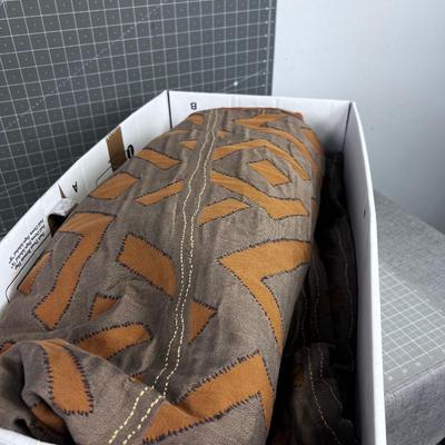 Tribal Pattern DUVET with Skirt Rust & Brown 