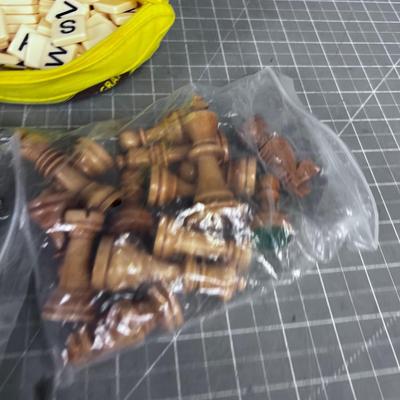 Chessmen and Banagrams Game 