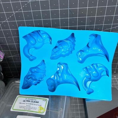Crafting; Soap and Candle Making Items