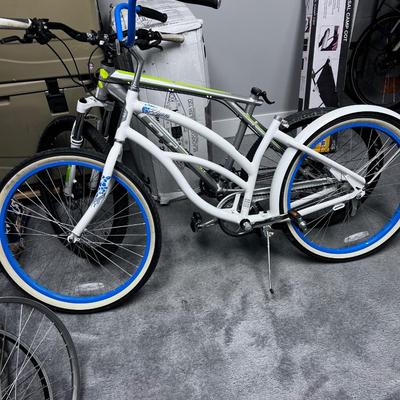 Hyper Beach Cruiser, White & Blue 