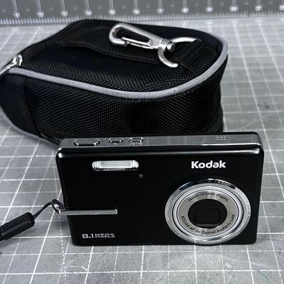 Kodak Digital Camera With Case 