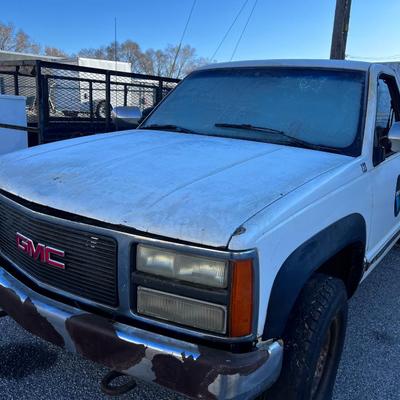 1990 GMC Sierra 4x4 2500 (3/4 ton) Pick Up 142,348 needs work Vin: 1GTGK24K1LE522787