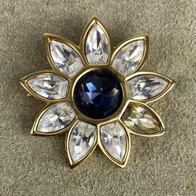 SWAROVSKI S.A.L. CRYSTAL & BLUE SAPPHIRE DAISY PIN