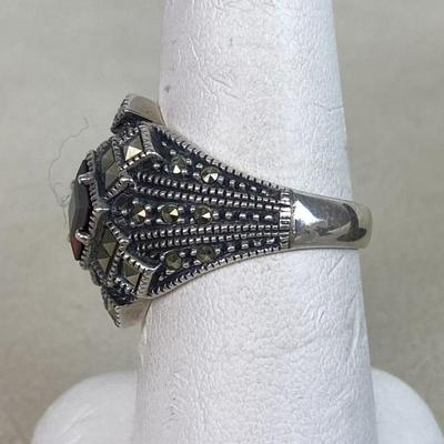 Judith Jack Garnet Marcasite Sterling Silver Ring Size 8